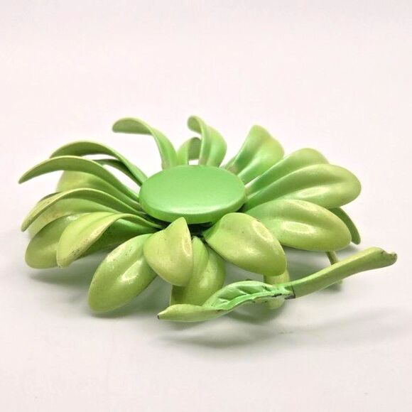Vintage 1960s‎ Green Enamel Flower Power Brooch Mod Retro Pin 2.5" Metal - Picture 3 of 5